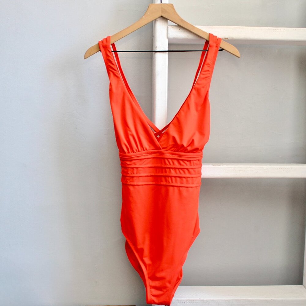 La Blanca Island Goddess Cross Back Mio One Piece Swimsuit Paprika Orange sz 14 - Picture 2 of 5